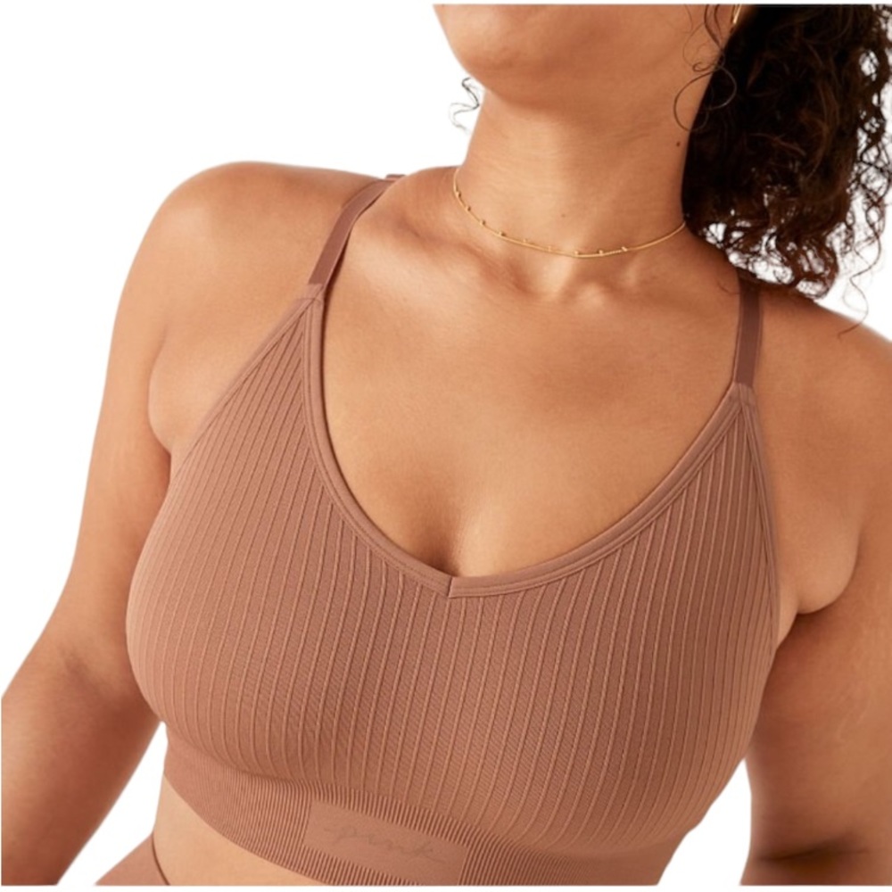 VICTORIAS SECRET PINK SEAMLESS LINED SPORTS BRA RACERBACK PINK S - Picture 2 of 11